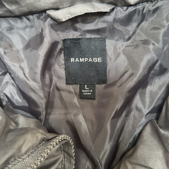 Fur edge hood (removable) grey parka jacket. Rampage size Large.  Barely worn. - Picture 2 of 4